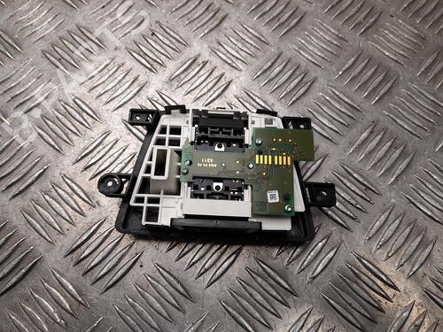 Switch BMW X3 (F25) xDrive 20 d | BP37561876I30 - Image 2