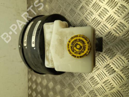 Hovedbremsecylinder Hovedbremsecylinder 37561575 37561575