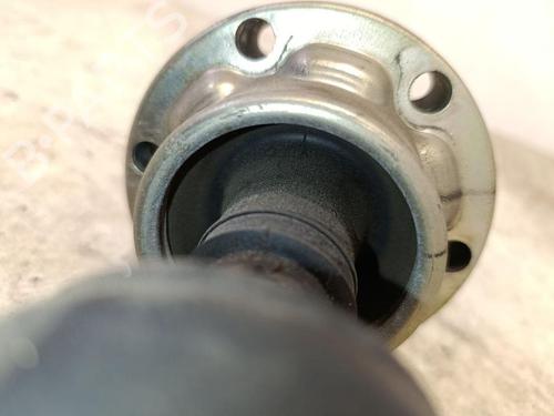 Driveshaft MASERATI GRAN TURISMO I 4.7 S | BP38996351M37 - Image 3