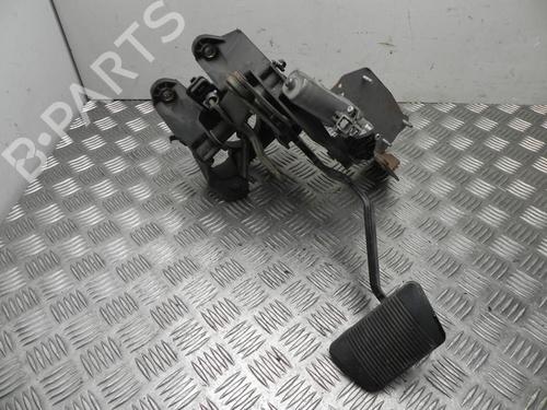 Used Break pedal Break pedal 37543651 37543651