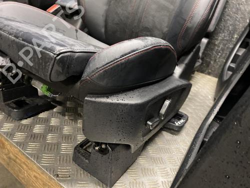 Sæde sæt FORD KUGA III (DFK) 2.5 Duratec FHEV | BP37575616C78 - Image 3