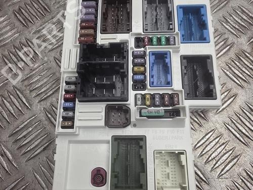 Used Fuse box Fuse box OPEL GRANDLAND (OV64) EV (214 hp) 40461404 40461404