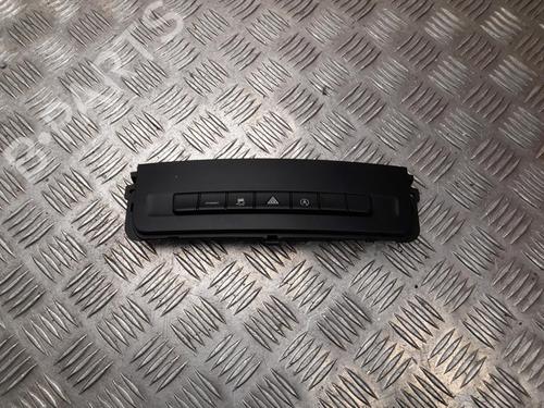 switch-mercedes-benz-vito-tourer-w447-2014-37556584 main image