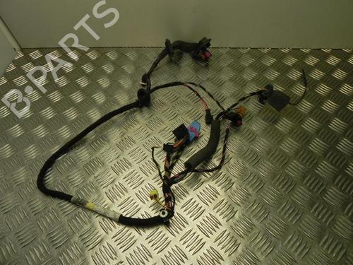 Used Wiring harness Wiring harness 37577699 37577699