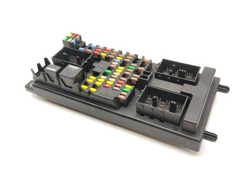 Used Fuse box JAGUAR XJ (X351) 3.0 SCV6 (340 hp) 28926821