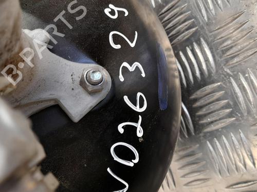 Brake master cylinder LAND ROVER RANGE ROVER IV (L405) 3.0 TDV6 4x4 | BP28934393M77 