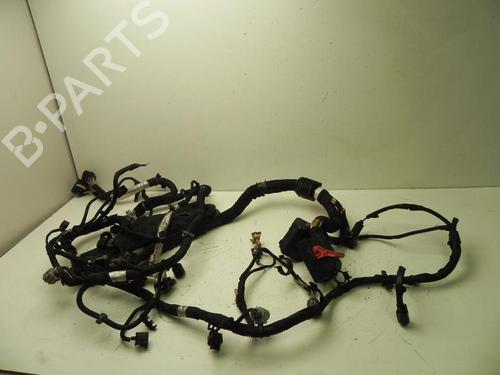 Used Wiring harness Wiring harness 37562207 37562207