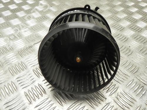 Used Heater blower motor BMW i3 (I01) Electric (170 hp) 28937191