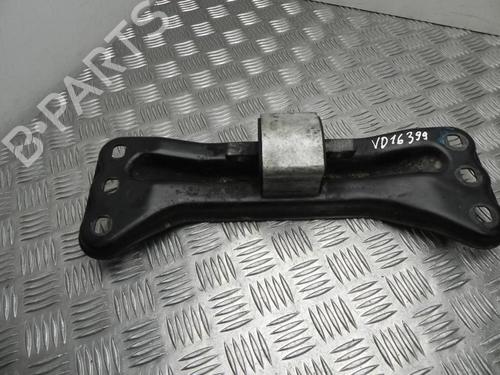 Used Engine mount Engine mount 37579706 37579706