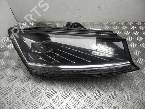 Used Right headlight Right headlight SKODA FABIA III Estate (NJ5) 1.0 TSI (95 hp) 28920541 28920541