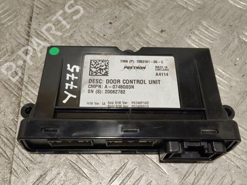 Used Electronic module TESLA MODEL S (5YJS) P85 (421 hp) 28931557