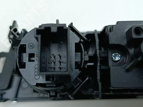 Switch AUDI E-TRON (GEN) 55 quattro | BP28924522I30 