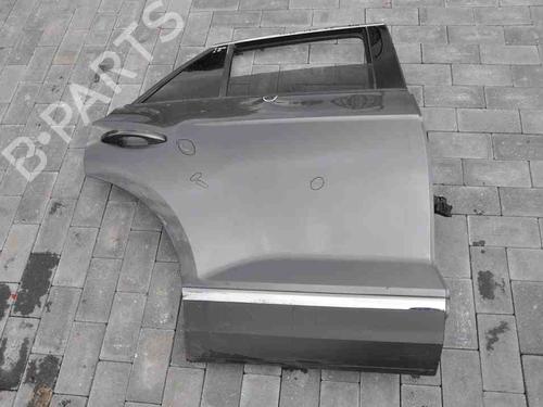 Używane Drzwi tylne prawe VW T-ROC (A11, D11) 1.5 TSI (150 hp) 28940157