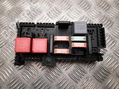 Used Fuse box MERCEDES-BENZ C-CLASS (W205) C 300 (205.083) (258 hp) 28915996