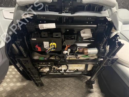 Seats set POLESTAR POLESTAR 4 EV All-wheel Drive | BP37571617C78 - Image 6