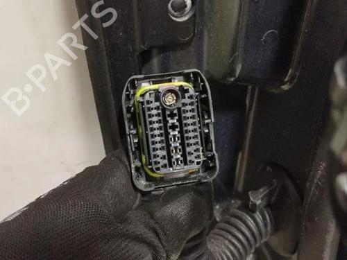 Right front door MASERATI LEVANTE SUV (M161) 3.0 D Q4 | BP28942135C3 