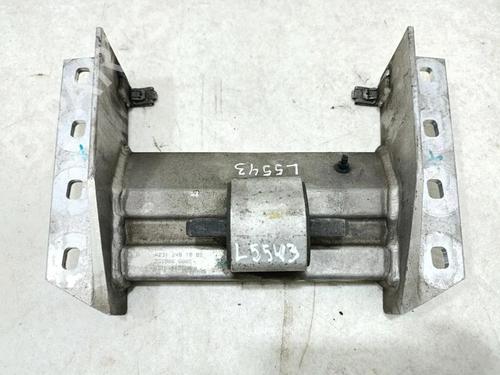 Used Gearbox mount Gearbox mount 37030151 37030151
