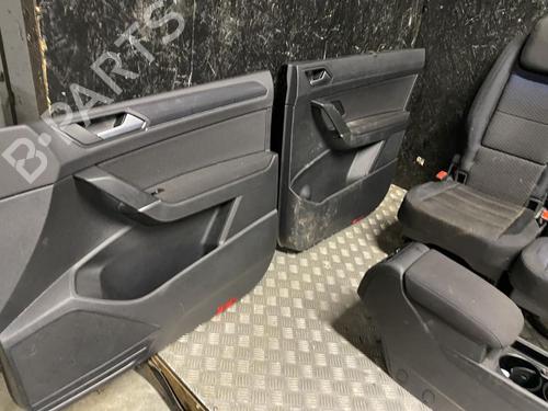 Seats set VW TOURAN (5T1) 2.0 TDI | BP39997813C78 - Image 6