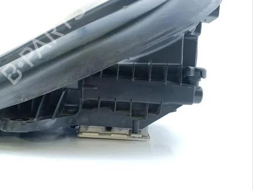 Soporte del faro izquierdo PORSCHE MACAN (95B) 3.6 Turbo | BP30908930C157