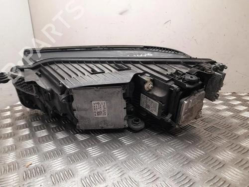 Højre forlygte VW TOUAREG (CR7, RC8) 3.0 TSI 4motion | BP30818769C29