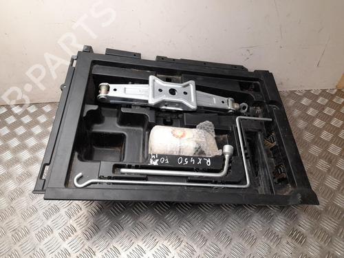 Jack Kit Jack Kit LEXUS RX (_L2_) 450h AWD (GYL25_, GYL26_, GYL25, GYL26, GYL25R, GYL26R) (313 hp) 37556997 37556997
