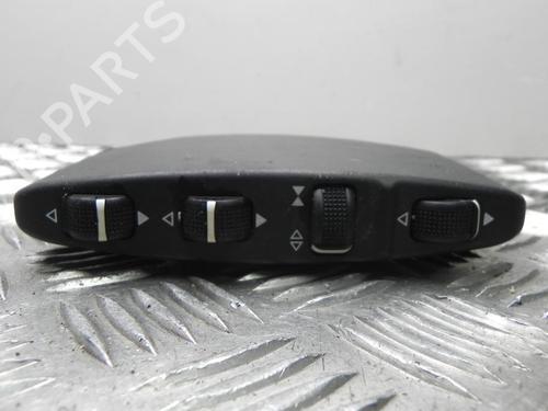 Used Switch MERCEDES-BENZ CLS (C218) CLS 350 BlueTEC / d (218.326) (258 hp) 28942467