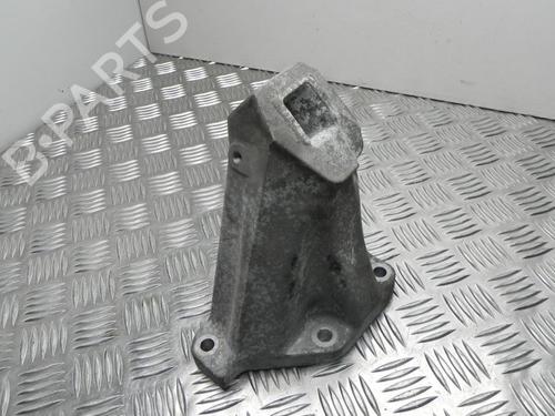 Used Support BMW 5 (F10) 550 i xDrive (408 hp) 28946358