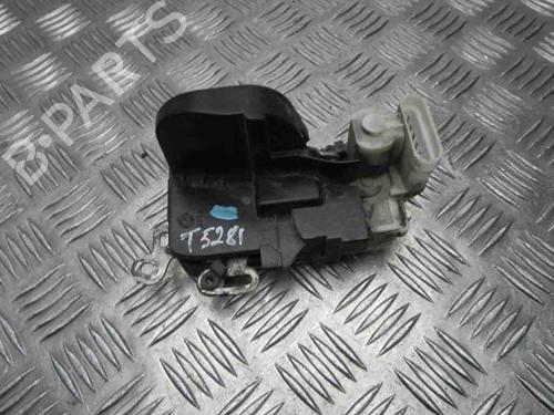 Høyre foran lås ALFA ROMEO GT (937_) 1.9 JTD (937CXN1B) (150 hp) 28947249