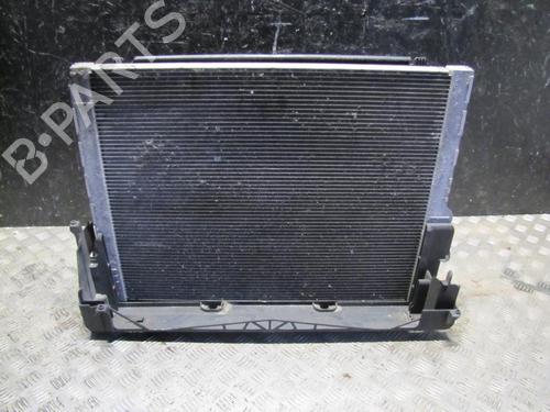 Used Water radiator Water radiator 37542666 37542666