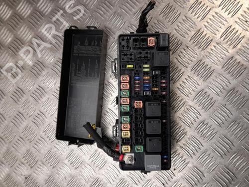 Used Fuse box Fuse box 37547839 37547839