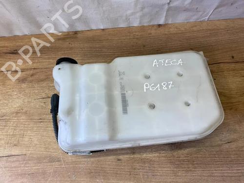 Used Windscreen washer tank Windscreen washer tank CUPRA ATECA (KH7, KHP, KBP) 2.0 TSI 4Drive (300 hp) 35984528 35984528