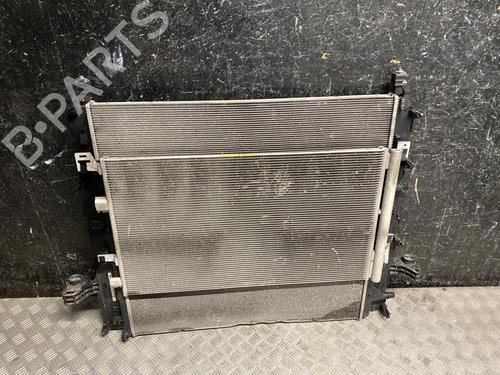 Used Water radiator Water radiator 37574826 37574826