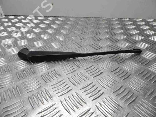 Used Rear windshield wiper arm TOYOTA PRIUS Liftback (_W2_) 1.5 Hybrid (NHW20_, NHW20R) (112 hp) 28917382