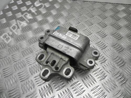 Used Engine mount Engine mount 37579972 37579972