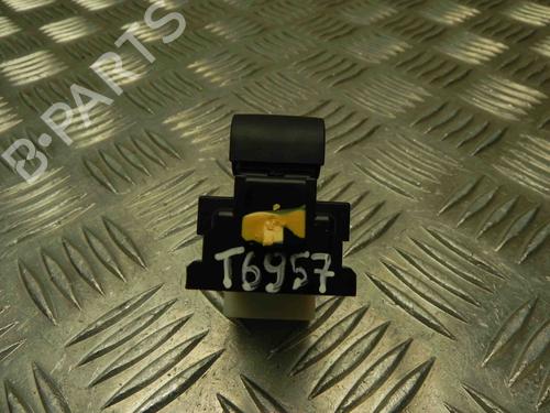 Left front window switch TOYOTA YARIS (_P13_) 1.5 (NSP131_) | BP28928441I27