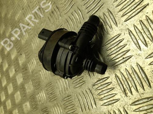 Used Auxiliary water pump MERCEDES-BENZ EQE (V295) EQE 350 (295.125) (292 hp) 28910972