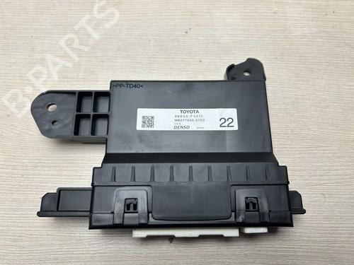 control-unit-toyota-c-hr-_x1_-2016-38965913 main image
