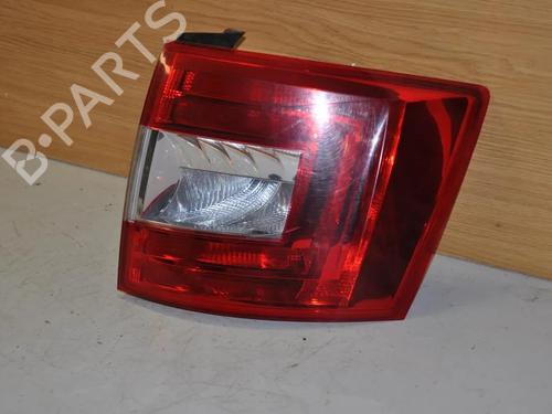 Used Right taillight Right taillight SKODA OCTAVIA III Combi (5E5, 5E6) 1.6 TDI (110 hp) 36565422 36565422