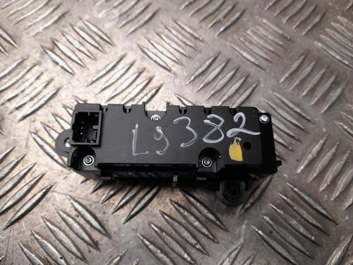 Switch AUDI A3 Limousine (8YS, 8YM) 35 TFSI Mild Hybrid | BP37555873I30 - Image 3