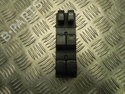 Used Left front window switch NISSAN X-TRAIL II (T31) 2.0 dCi (150 hp) 28911401