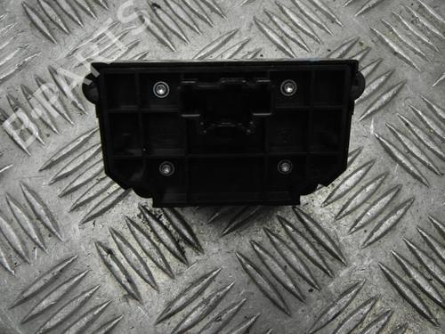 Switch LAND ROVER DISCOVERY SPORT (L550) 2.0 D 4x4 | BP37544232I30 - Image 4