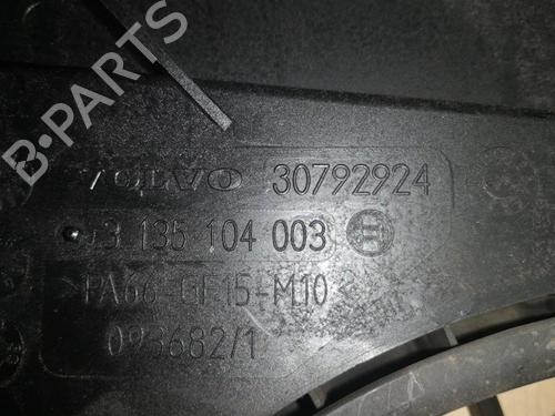 Radiator fan VOLVO V70 III (135) D5 | BP28917322M35 
