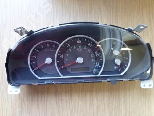 Used Instrument cluster KIA SORENTO I (JC) 2.5 CRDi 4WD (140 hp) 28915614