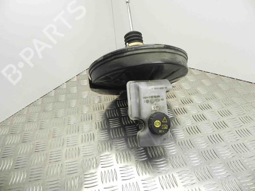 Used Brake master cylinder SKODA SUPERB III Estate (3V5) 2.0 TSI (220 hp) 28911646