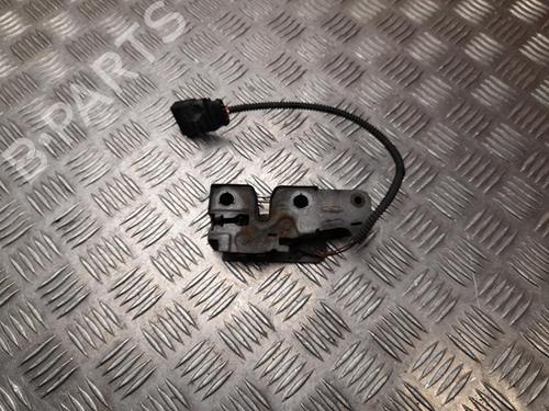 hood-lock-vw-touareg-7p5-7p6-2010-2011-2012-2013-2014-2015-2016-2017-2018-37549236 main image