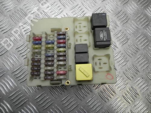 Fuse box FORD FOCUS I Turnier (DNW) 1.8 DI / TDDi | BP37581382E1 - Image 2
