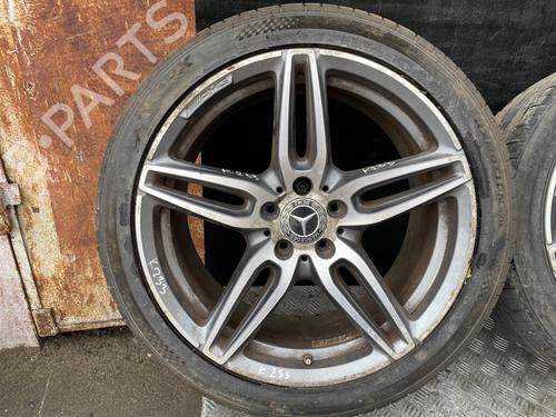 Fælk Fælk MERCEDES-BENZ E-CLASS T-Model (S213) E 350 d 4-matic (213.234) (258 hp) 37612252 37612252