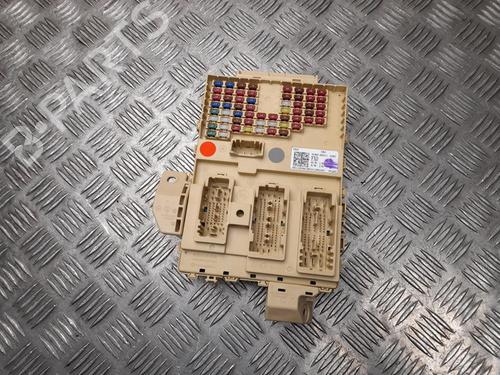 Used Fuse box Fuse box 37572380 37572380