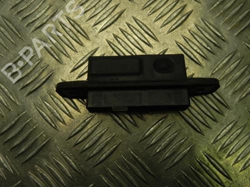 Used Switch TOYOTA YARIS (_P13_) 1.5 Hybrid (NHP130_) (101 hp) 28919311