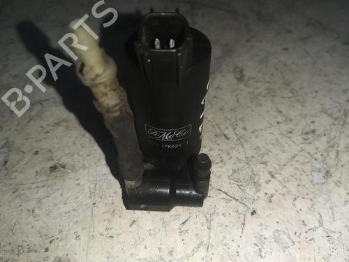 Used Windscreen washer tank VOLVO V50 (545) 2.0 D (136 hp) 28947322